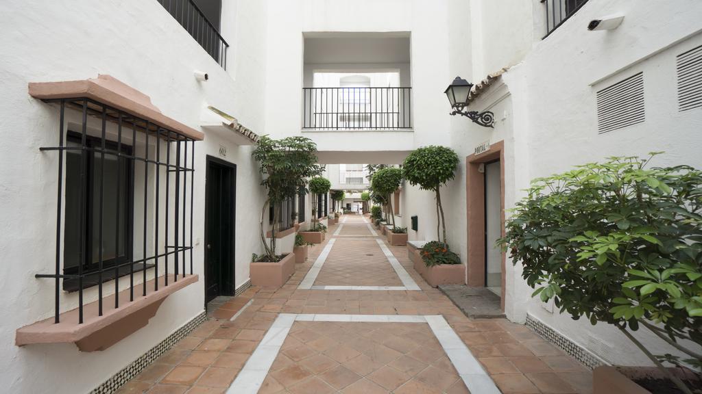 马尔韦利亚Club Jardines Del Puerto公寓 外观 照片