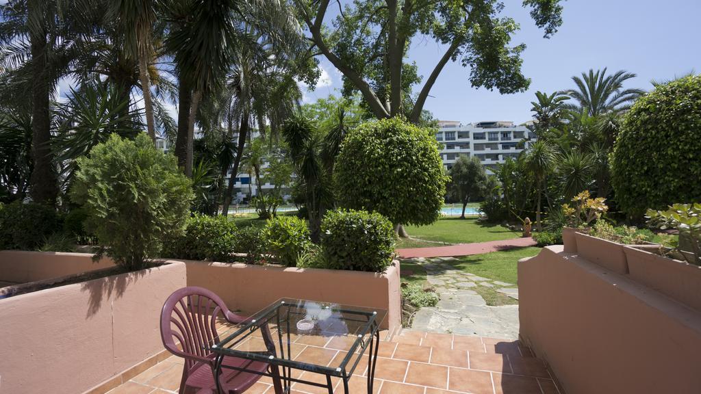 马尔韦利亚Club Jardines Del Puerto公寓 外观 照片