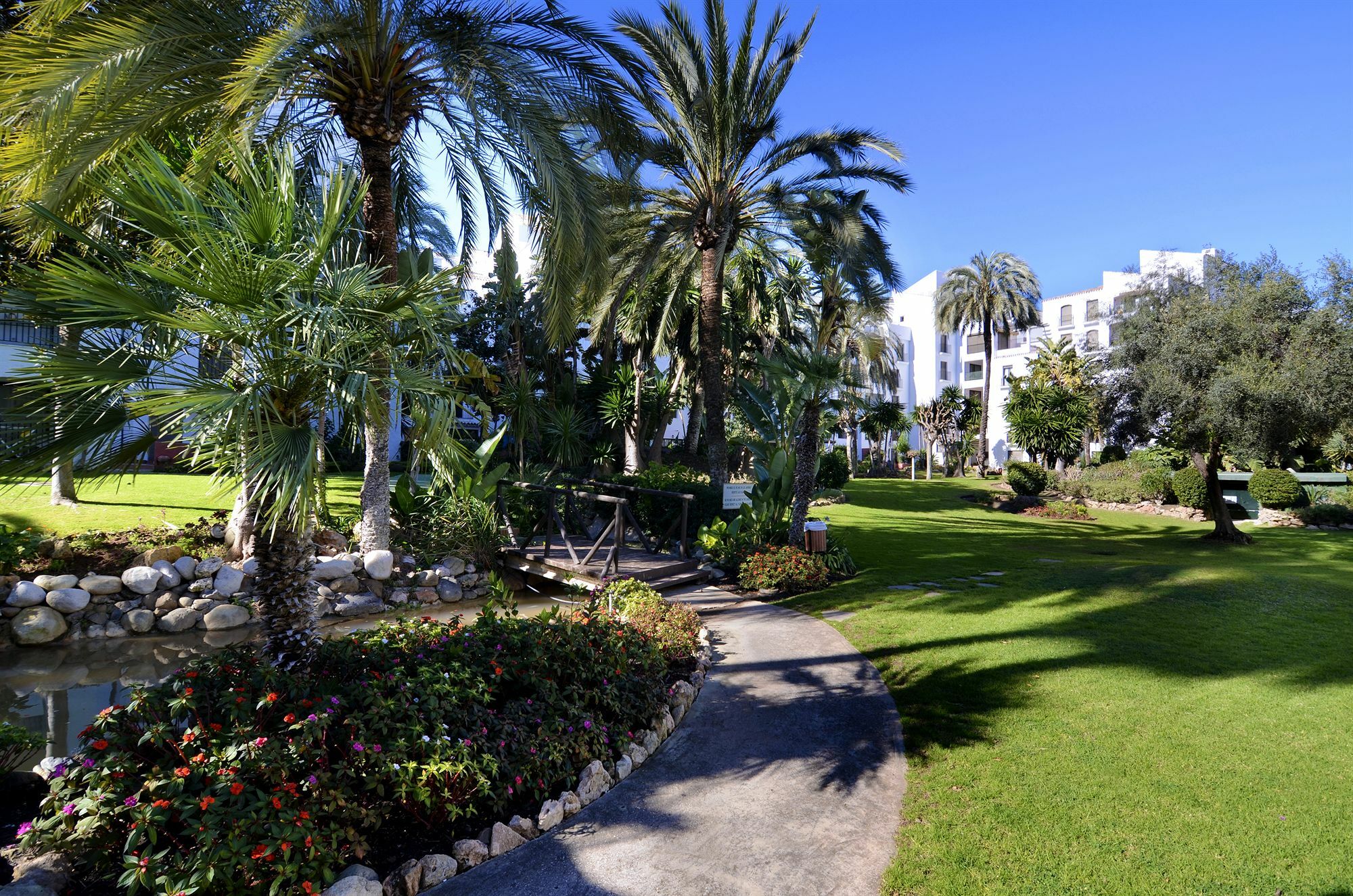 马尔韦利亚Club Jardines Del Puerto公寓 外观 照片